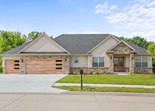 Property at 5328 Oakville Ranch Dr, Columbia, MO 65201, 4 beds, 3 baths