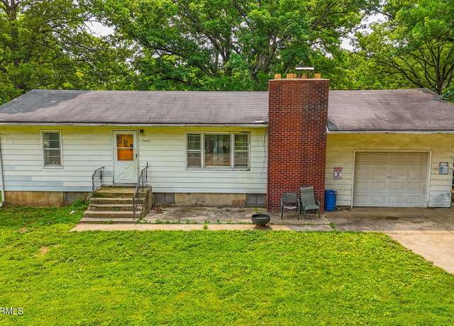 Property at 29074 East St, Lincoln, MO 65338, 3 beds, 1 bath