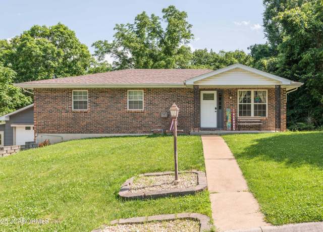 Property at 1756 Roberts St, Holts Summit, MO 65043, 3 beds, 3 baths