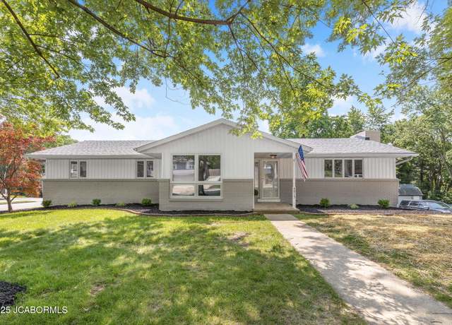Property at 4915 Brookview Dr, Jefferson City, MO 65109, 4 beds, 3 baths