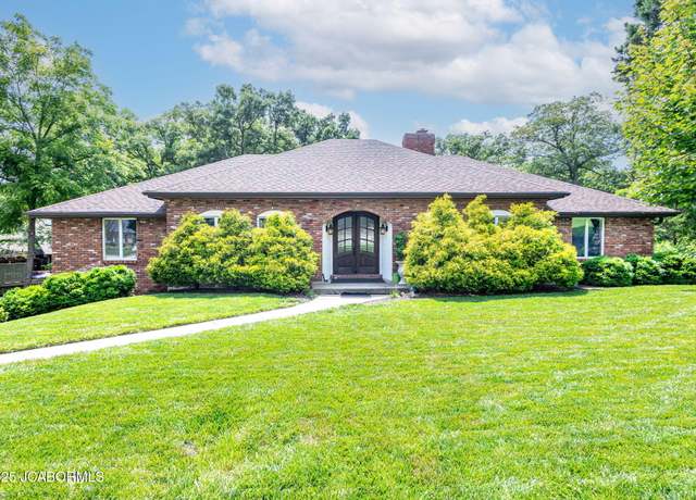 Property at 410 Brookwood Ct, Jefferson City, MO 65109, 4 beds, 4 baths