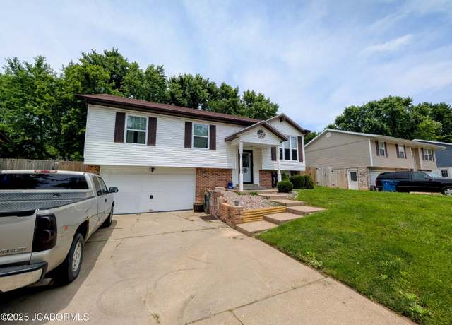 Property at 5416 S Brooks Dr, Jefferson City, MO 65109, 3 beds, 1.5 baths