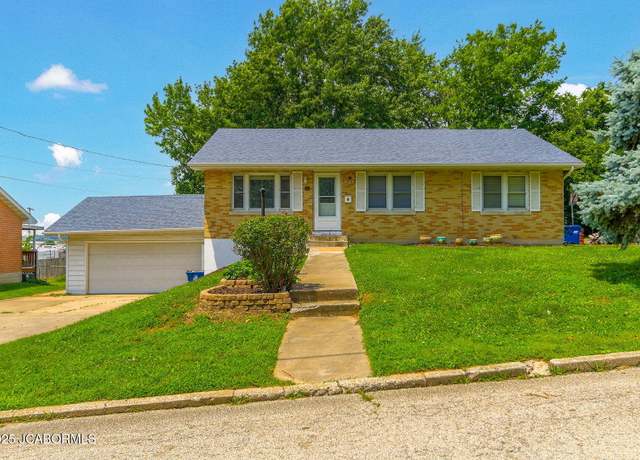 Property at 604 Conrad St, Jefferson City, MO 65109, 4 beds, 2 baths