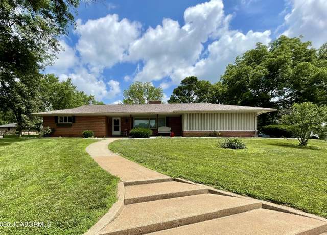 Property at 501 W Morgan St, Tipton, MO 65081, 4 beds, 2.5 baths