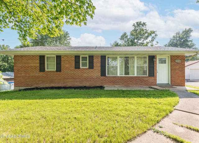 Property at 2116 Rte M, Jefferson City, MO 65101, 3 beds, 3 baths