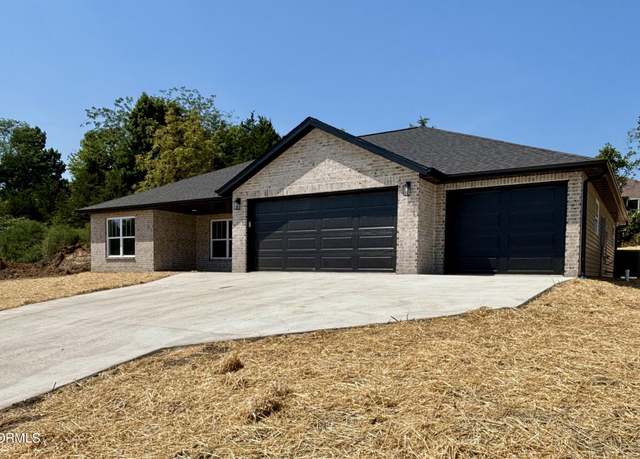 Property at 1420 Mernie Dr, Jefferson City, MO 65109, 3 beds, 2 baths