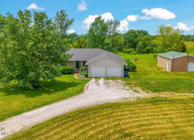 Property at 3861 State Hwy H, Fulton, MO 65251, 4 beds, 2 baths