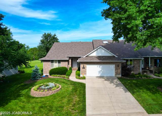 Property at 1419 Torrey Pines Dr, Columbia, MO 65203, 4 beds, 4 baths