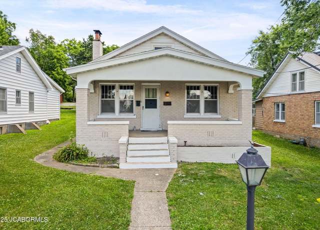 Property at 921 Washington St, Jefferson City, MO 65101, 3 beds, 1 bath