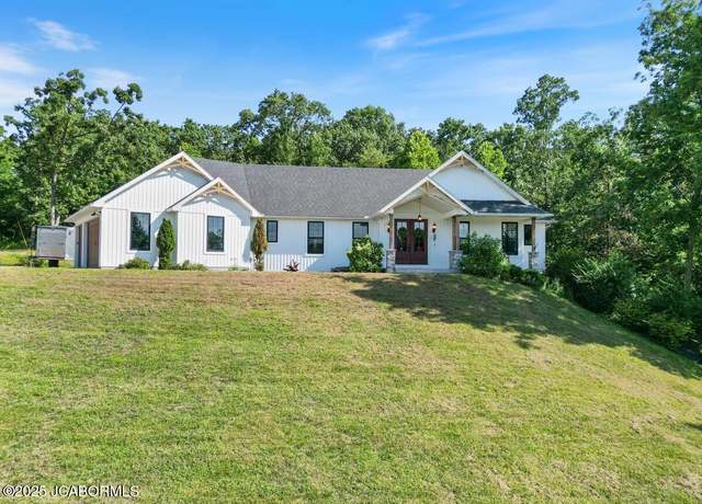 Property at 105 Oak Hill Rd, Eldon, MO 65026