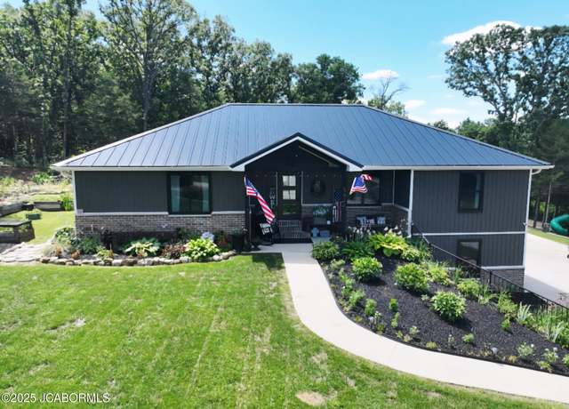 Property at 5927 Junior Ln, Henley, MO 65040, 3 beds, 2.5 baths