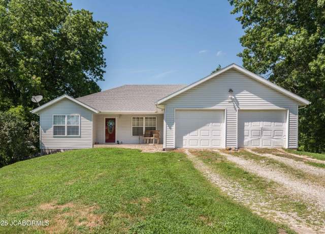 Property at 225 Glenwood Dr, New Bloomfield, MO 65063, 4 beds, 3 baths