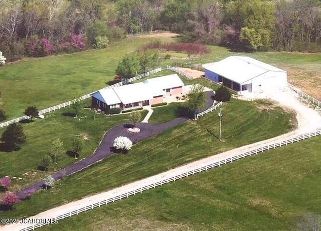 Property at 4901 Route Z, Centertown, MO 65023, 5 beds, 3 baths