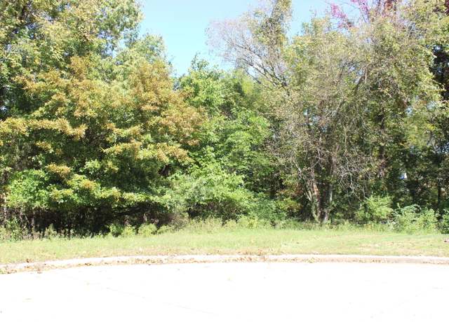 Property at 225 Joe Ln, Jefferson City, MO 65101