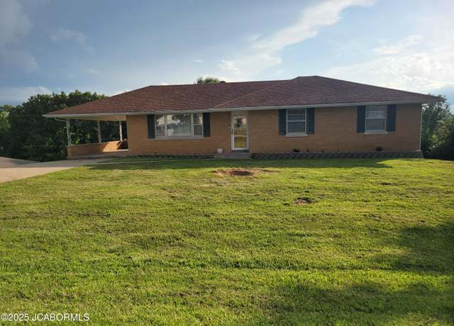 Property at 907 Scott Station Rd, Jefferson City, MO 65109, 3 beds, 1 bath