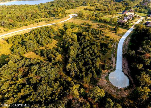 Property at 731 Biltmore Dr, Jefferson City, MO 65109