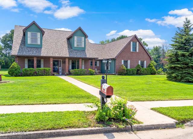 Property at 414 Tanglewood Way, Fulton, MO 65251, 4 beds, 2 baths