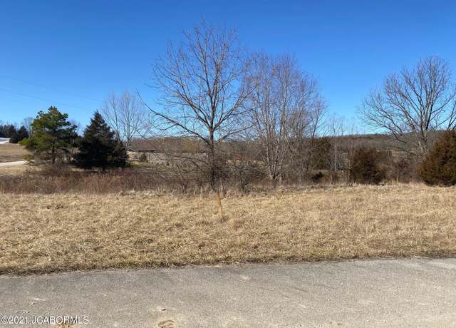 Property at 510 Whispering Cedars Ln, Jefferson City, MO 65101