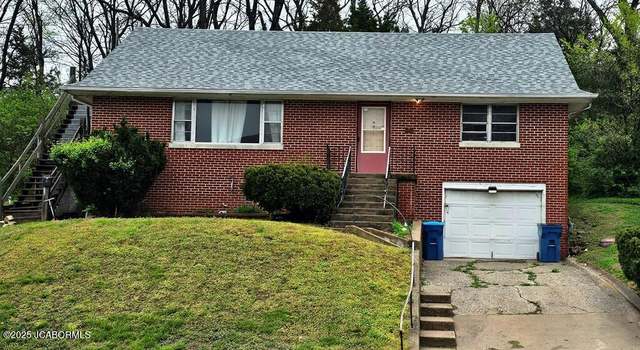 Photo of 811 E Dunklin St, Jefferson City, MO 65101
