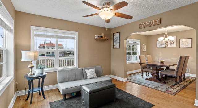 Photo of 301 N Coffey St, Vienna, MO 65582