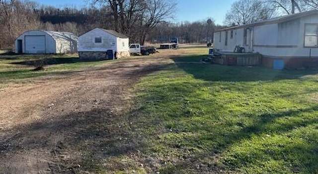 Photo of 204 E Missouri Ave, Chamois, MO 65024