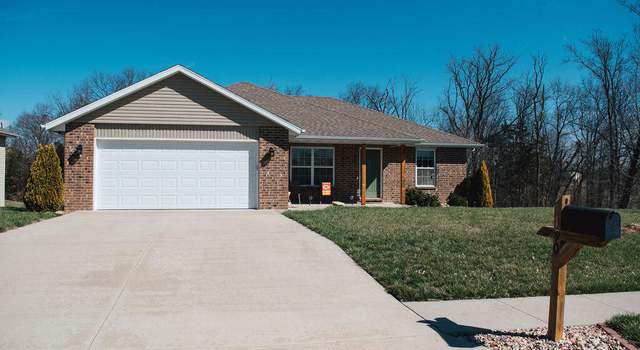 Photo of 190 Saturn Ct, Holts Summit, MO 65043