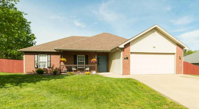 Photo of 1911 Longstreet Dr, Columbia, MO 65202