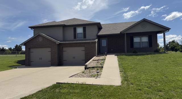 Photo of 9484 Erika Ln, New Bloomfield, MO 65063