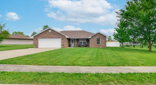 Photo of 180 Venus St, Holts Summit, MO 65043