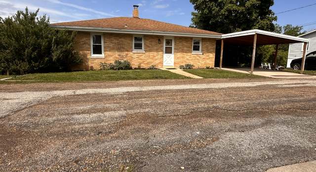 Photo of 713 Lincoln St, Linn, MO 65051