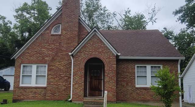 Photo of 834 Center St, Fulton, MO 65251