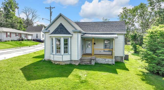 Photo of 822 Center St, Fulton, MO 65251