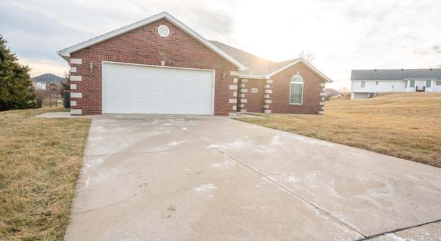Photo of 7015 Spring Park Dr, Jefferson City, MO 65109