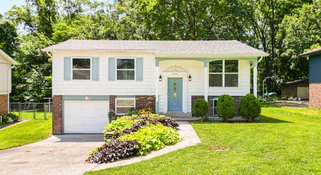 Photo of 1512 Fairlawn Ct, Jefferson City, MO 65109