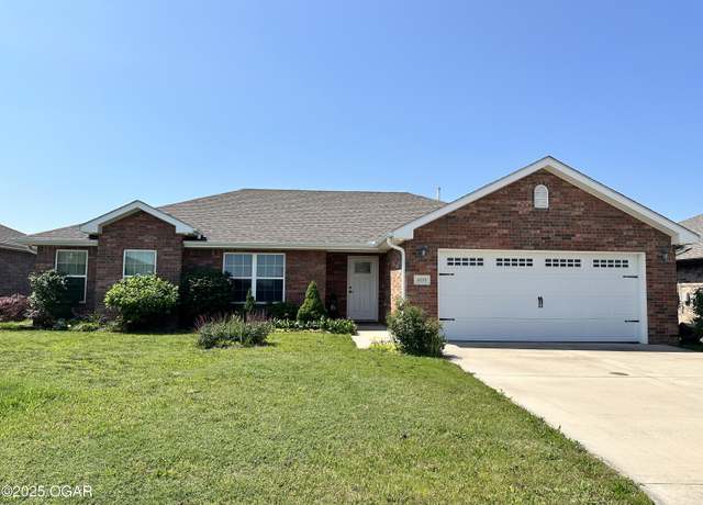 Property at 4030 E 23rd St, Joplin, MO 64804, 3 beds, 2 baths