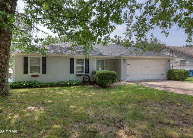 Property at 2208 N Turk Ave, Joplin, MO 64801, 3 beds, 2 baths