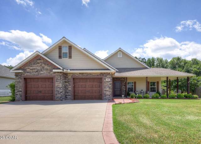 Property at 2821 Katie Ln, Joplin, MO 64801, 3 beds, 2 baths