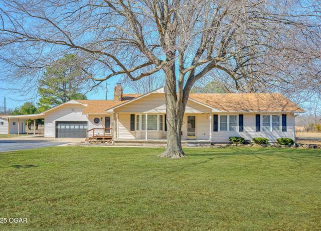 Property at 5775 Pearl St, Joplin, MO 64801, 3 beds, 2 baths