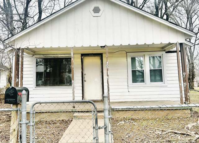 Property at 508 Benham Ave, Neosho, MO 64850, 2 beds, 1 bath