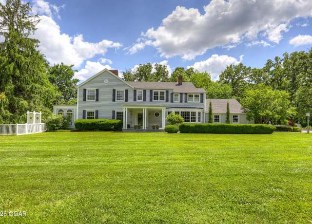 Property at 25122 Gum Rd, Webb City, MO 64870, 5 beds, 5 baths