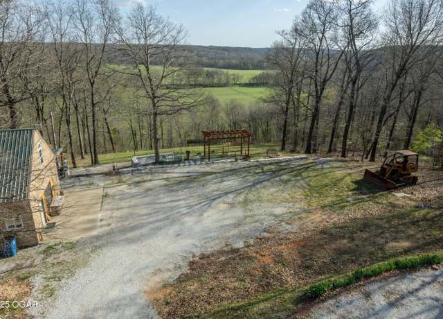 Property at 17881 Goldfinch Rd, Neosho, MO 64850, 1 bed, 1 bath