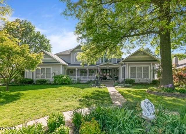Property at 1529 S Grand Ave, Carthage, MO 64836, 5 beds, 6.5 baths