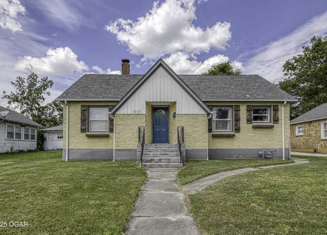 Property at 1409 E Broadway Street St, Joplin, MO 64801, 3 beds, 1 bath