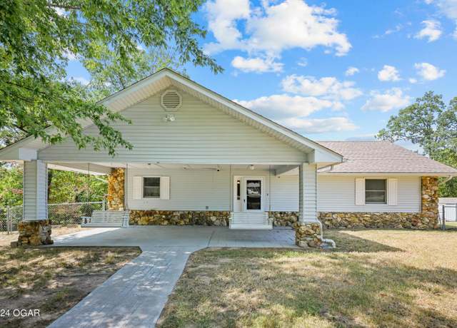 Property at 1754 S Reinmiller Rd, Joplin, MO 64801, 2 beds, 2 baths