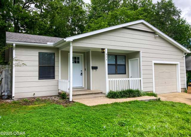 Property at 514 S Ozark Ave, Joplin, MO 64801, 3 beds, 1 bath