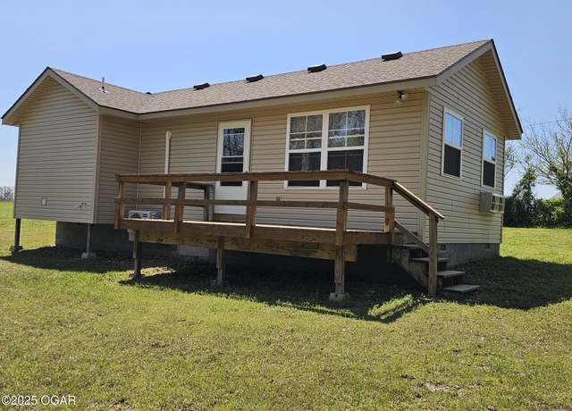 Property at 4919 State Hwy 76, Anderson, MO 64831, 1 bed, 1 bath