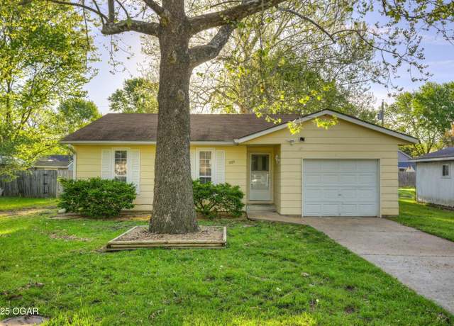 Property at 505 Patterson St, Duenweg, MO 64841, 3 beds, 1 bath