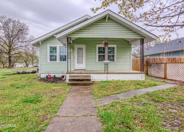 Property at 505 E Jefferson Street St, Pittsburg, KS 66762, 2 beds, 1 bath