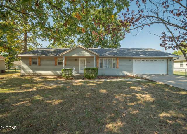 Property at 3016 N St. Charles St, Joplin, MO 64801, 3 beds, 2 baths