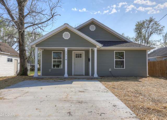 Property at 519 N Jackson Ave, Joplin, MO 64801, 3 beds, 2 baths